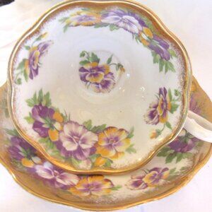 Royal Albert Tea Cup and Saucer Purple & Yellow Pansies, Heavy Brushed Gold I252